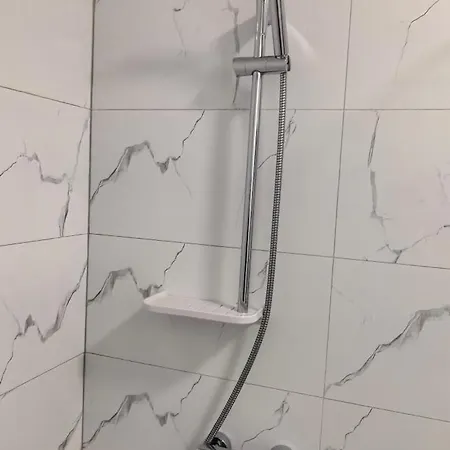 Vaske 2 Sa Garazom Apartamento *